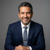Prof. Ricardo Salazar